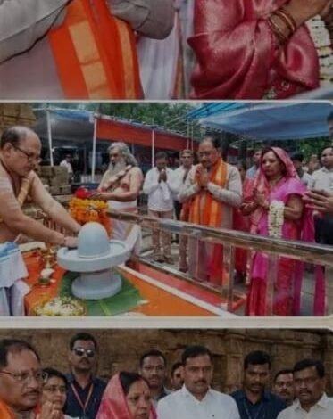आमंत्रण पर मुख्यमंत्री श्री विष्णु देव साय ने भोरमदेव मंदिर पहुंचकर की पूजा-अर्चना, प्रदेश की सुख-समृद्धि की कामना